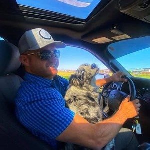 Meet your Posher, Corey